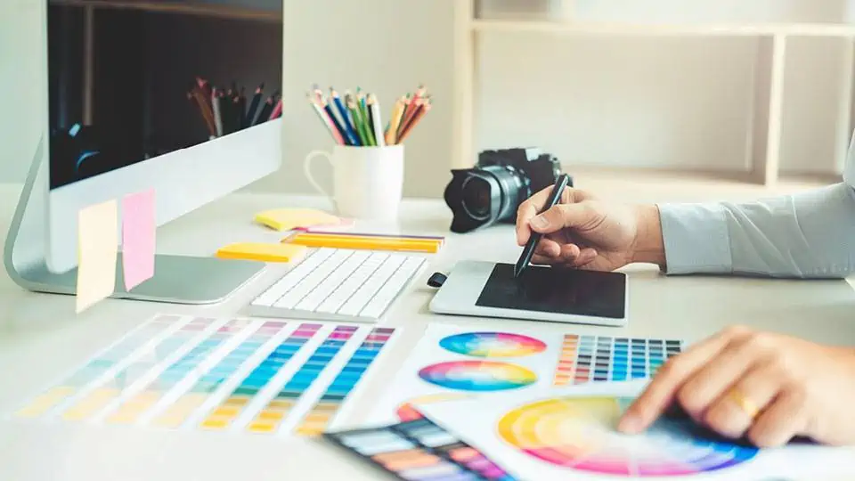 Säljande ideér och design Strategiskt tänkande, säljande ideér och design